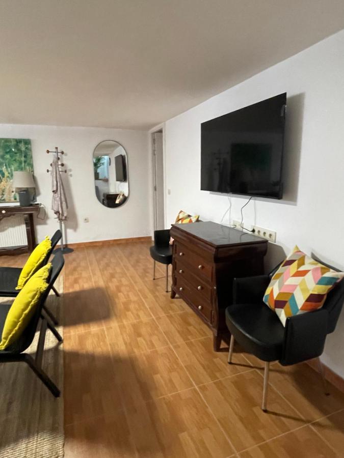 Good Vives 22 B Apartman Madrid Kültér fotó